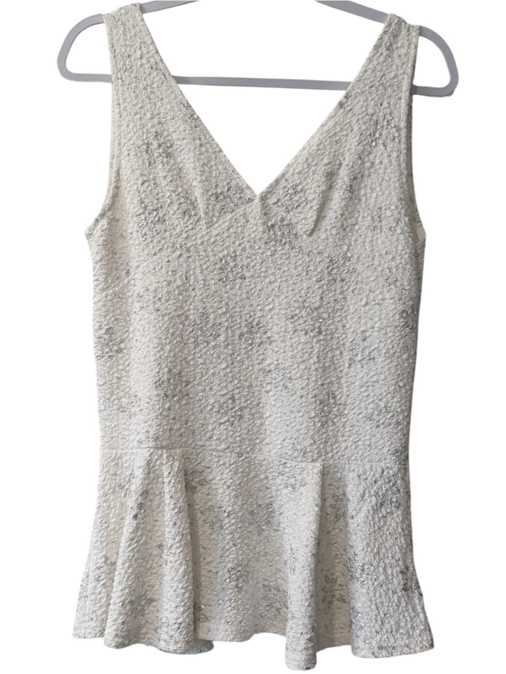 Lara Fashion women’s Large sleeveless floral lace white & silver top